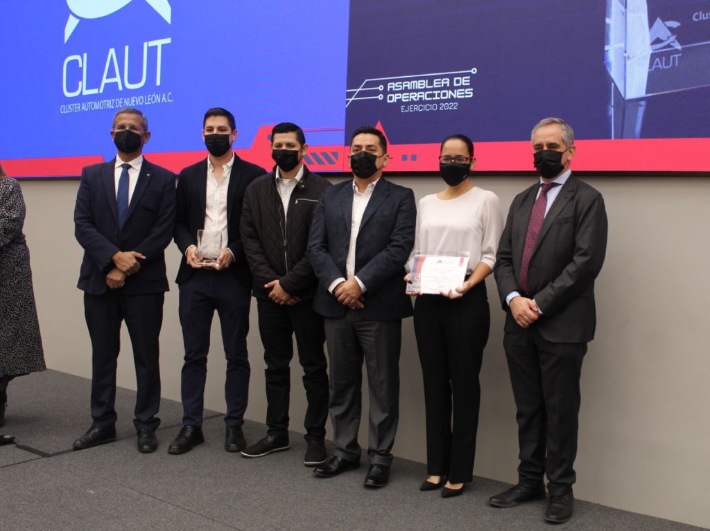 En el marco de la Asamblea de Operaciones 2022 del Clúster Automotriz de Nuevo León (CLAUT), nuestros equipos de Transformación Digital Xignux,